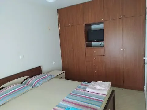 Apt Close To Beach Ba Ac Dt Sarandë